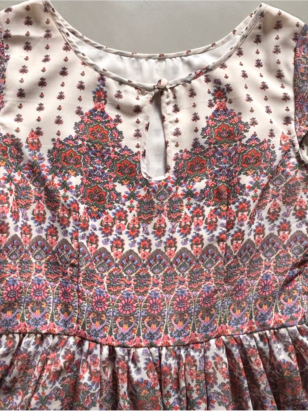 ESHAKTI Cap Sleeves Boho Floral Paisley Smocked Waist Tiered Skirted Maxi Dress - Picture 5 of 14